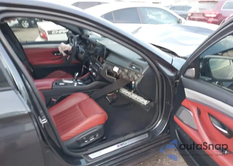 2014 BMW M5 from USA, damaged, VIN WBSFV9C54ED593734